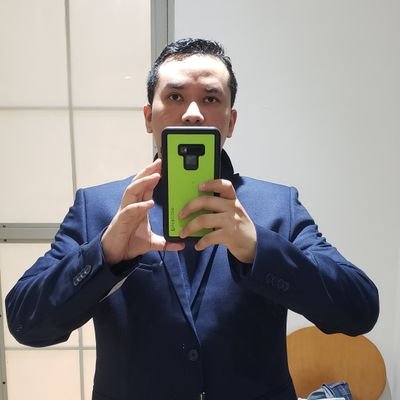 Pediatra, la medicina es mejor en chiquito 😌
Amante de los videojuegos, anime y los deportes🎋
Dog lover 🐶
Barcelonista ⚽️