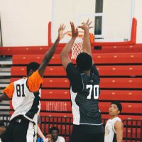 Tristen🪐 (@hoop__armas) 's Twitter Profile