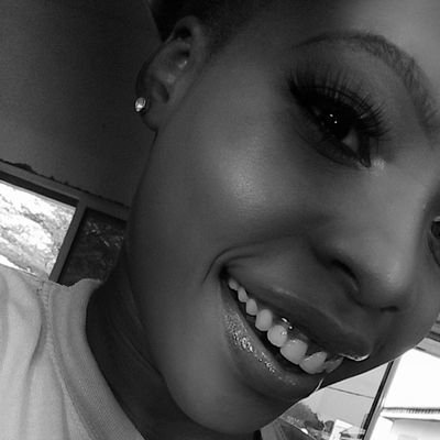 TushiBetty's profile picture. Blue ain't your color.. 💕