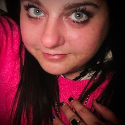 LizInRealLife: Luvr of all things psychology, politically proud republican, life coaching, body art, animal lover, true crime, glitter, glam, & authenticity