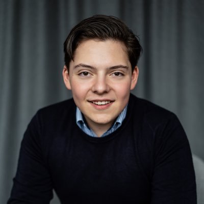 🚀 Just a 18 year old founder following his passion by building his startup. Here just to show my crazy life. Known from @diezeit @derspiegel & more. ju member