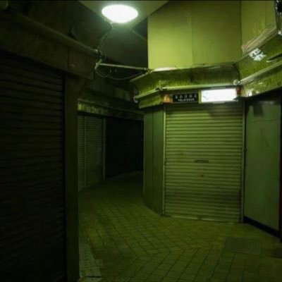 iluvclairo123's profile picture. ummm