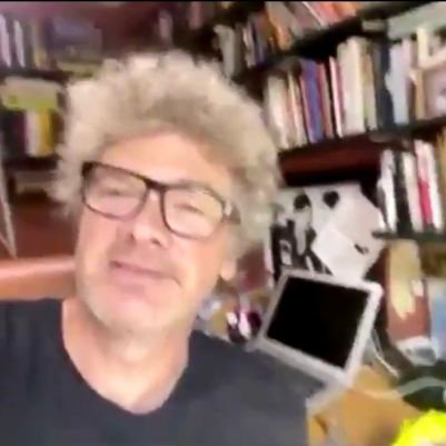 DaysWithSimon's profile picture. What day is it? Simon Farnaby will tell you, but only if it's Thursday.