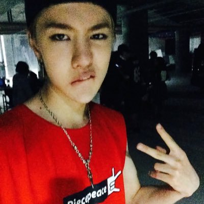 wescqd's profile picture. just a silly user