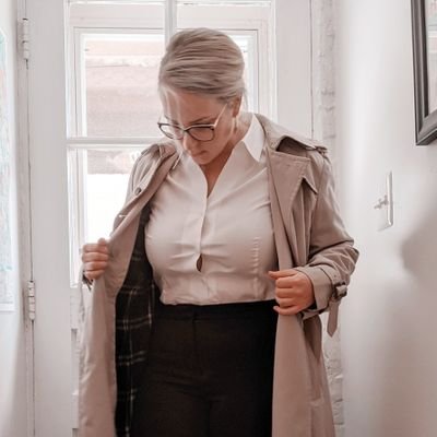 Shelelbi's profile picture. 