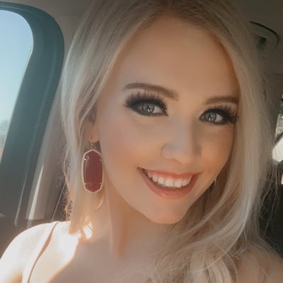 BrookeHooked's profile picture. #bravoholic