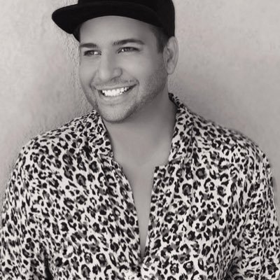 stylelvr's profile picture. Fashion Stylist + Host of The Lo Life Podcast