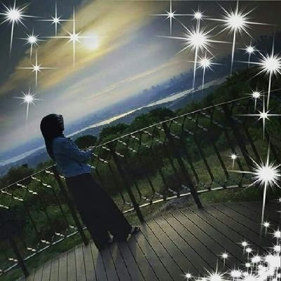 Ayseakbass00's profile picture. 