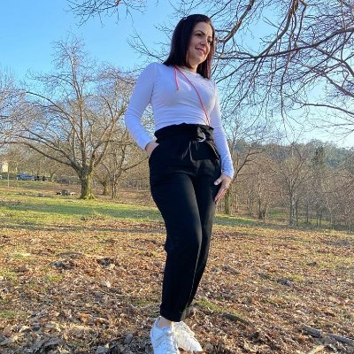 clafernandez12's profile picture. Amar no es ocupar un lugar, si no crear un lugar q nadie pueda ocupar... OE&CC♡