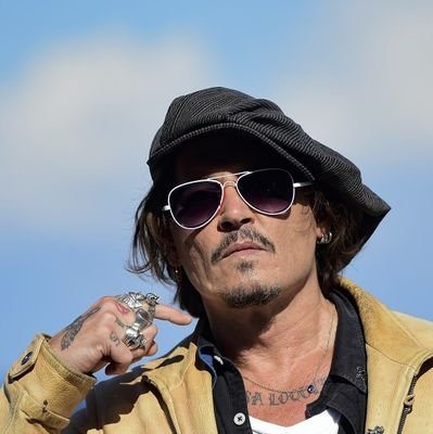 MemeroPlus's profile picture. Cuenta Plus de @PirataMemero pero sigue siendo muy depinga... #Memes #TwitterCuba 🍻