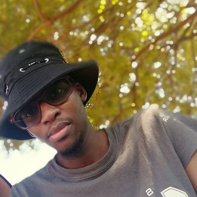 Soupretandent12's profile picture. G W U 12🏀#A_D_E_D
-Death is real
* geologist* by God's grace