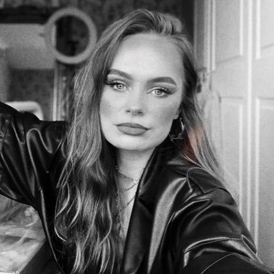 elliereynolds_'s profile picture. 