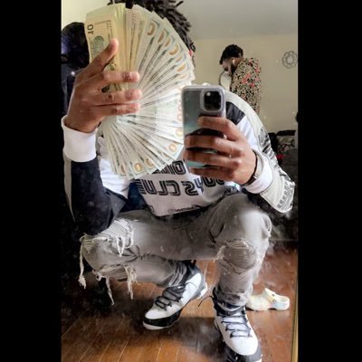 252malc's profile picture. 