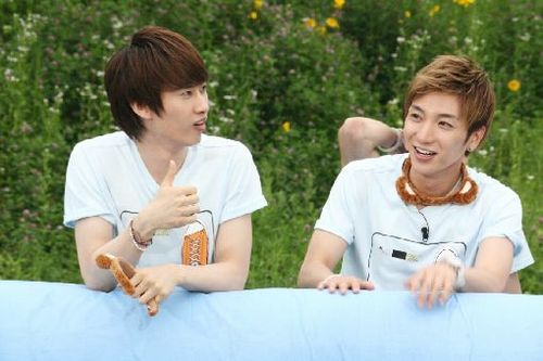 CurhatKpopers's profile picture. we are new fanbase,so follow and promote us | ALWAYS LISTENING ALWAYS UNDERSTANDING