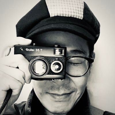 사진작가, 밝은 방의 아리아 저자, 카메라램프 수공예 아티스트, 포토블 대표, 클래식, 재즈, 맥, 아이폰, 크리스천, Photographer, Handicraft Artist, Writer, Classic, Jazz, Mac, iPhone, Christian