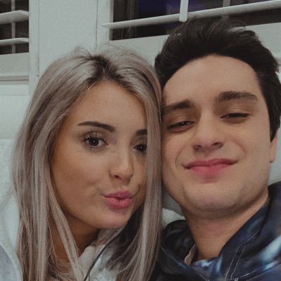 RichardMarinaro's profile picture. 