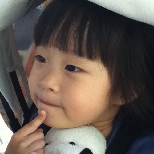 youandmemoon's profile picture. 물어보시면 소개해 드리겠습니다