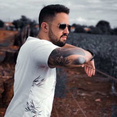 luizinhoo122's profile picture. Apenas aprendendo