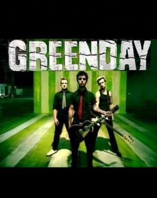 HI HEYOO ❤✌
greenday 
billie joe armstrong ❤
mike dirnt ❤
tre cool ❤