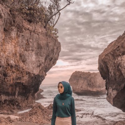 warning! this account is full of bacotan yg ga penting.