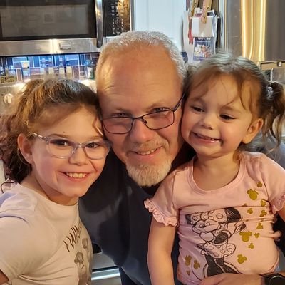 caseyleblanc38's profile picture. 