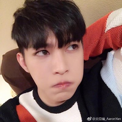 [RP] 炎亞綸 // Aaron Yan // Taiwanese Actor & Singer // belongs to Gui Gui // aaron doesnt have twitter