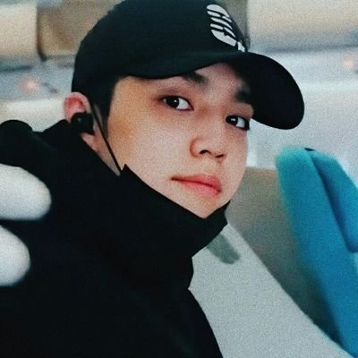 cheoliecoops's profile picture. she/her.  who fell in love thirteen sebongs