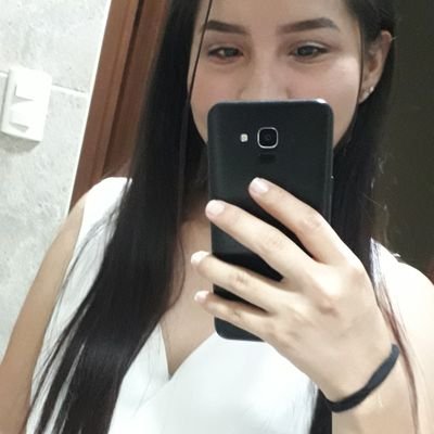 jennyfferxiomar's profile picture. 