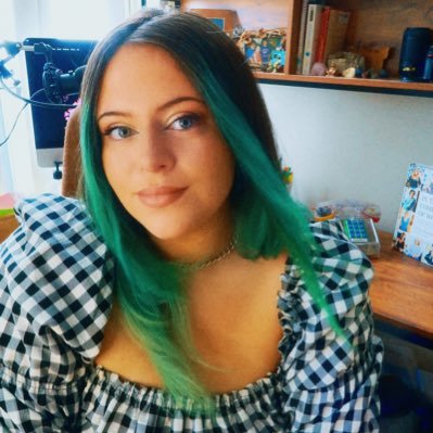 Founder & CEO, Tech Savvy Ari, LLC. ∣ Marketing Coach - teaching you the tools to make this shit happen on your own terms, in your own way.