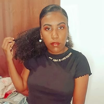 ✨JESUS IS ENOUGH ✨
• Bailarina em Deus 💗✝️🩰
•Flamenguista 🔴⚫
•Noiva ❤💍
• SEJA FORTE E CORAJOSO 💪🏾👊🏾