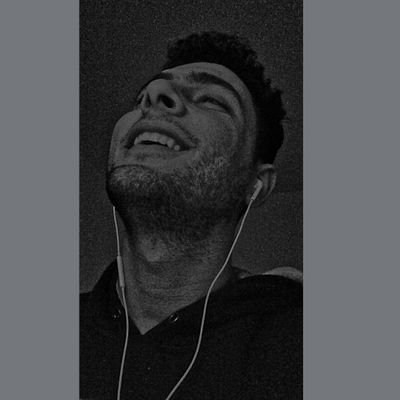 ma7moudmagdy0's profile picture. nothing important move on