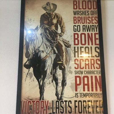 PMaconachie's profile picture. Good looking