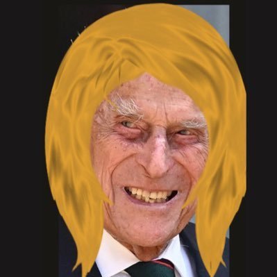 PhoxyPhilippa's profile picture. Not a cishet. Philip’s twin sister. Alexander’s adoptive mother.