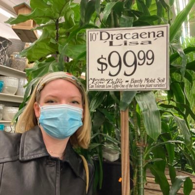 OfficialLisaFan's profile picture. A twitter dedicated to appreciating everyone's favorite owl!!! #Lisa4Lyfe #LisaMyLove