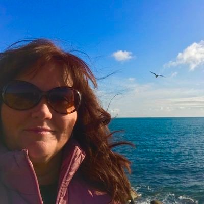 JayneMi30596157's profile picture. 