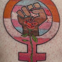 ☭BlackTransLivesMatter ⚧️ Fae/They/She🏳️⚧️🏳️🌈 (@dm_c_l) 's Twitter Profile