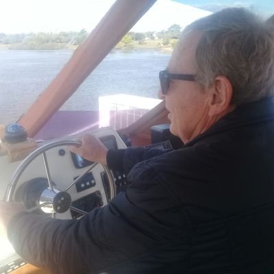 Julio82076838's profile picture. julio arén