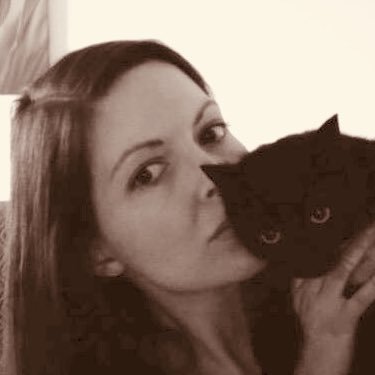 HalfIrishinYYC's profile picture. #RiseUpGetLoud #EndALS #AdoptDontShop #PawsNeedClaws #FreeZachariahAnderson