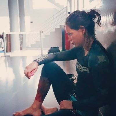 Strawweight Pro MMA fighter. 8-5 Brazilian Jiu-Jitsu &  Judô BlackBelt athlete #WMMA #TeamMaiara IG: maiamanajas_ Inquiries: maiaraamanajasmma@gmail.com