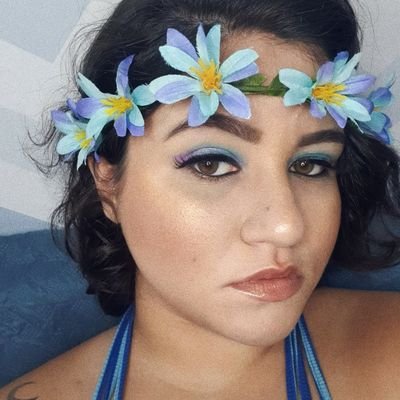 brendsbernardo's profile picture. 21y . bisexual . café é vida . 🏳️‍🌈