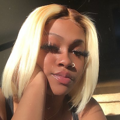 envyapryl's profile picture. 10/15/2020🎀 ||𝑨𝒒𝒖𝒂𝒓𝒊𝒖𝒔 || 🇸🇳