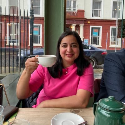 Mother, wife and Paediatric dentist Clinical Reader / Hon Consultant. Dental Educator. Passionate about children’s oral health, wellbeing of team and EDI