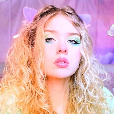 @YTQueenite