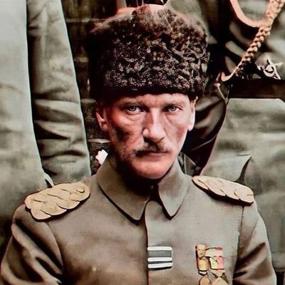 Her şeyin bir şeyi vardır. Ama mutlaka çabalamak gerekir. Hele birde ucunda ışık varsa. Sebepsiz sonuçlar ahmaklar içindir.