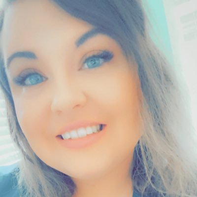 I like over sharing and talking shit. NURSE ⚕️. Married to my best friend, @Crisp_Jones.❤️