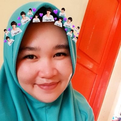 NishaMeta's profile picture. U can read like an open book but hide so much..