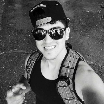 W_Louzad's profile picture. 