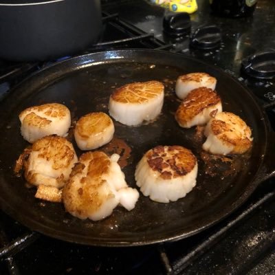 Just a hand full of perfectly seared scallops