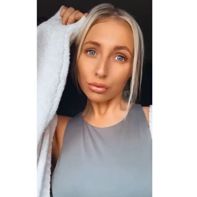 Instagram- melissa_nuttall
