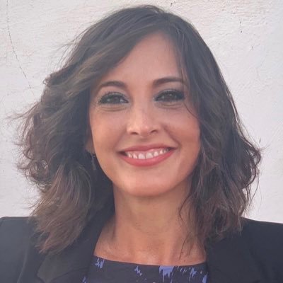 “La vida está compuesta de oportunidades: las que tomas, las que dejas pasar y las que creas.”